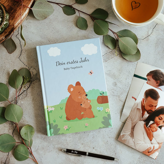 Baby diary: "Your first year"