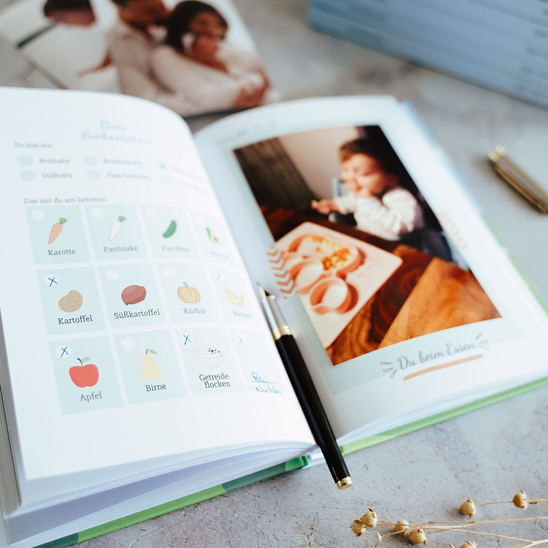 Baby diary: "Your first year"