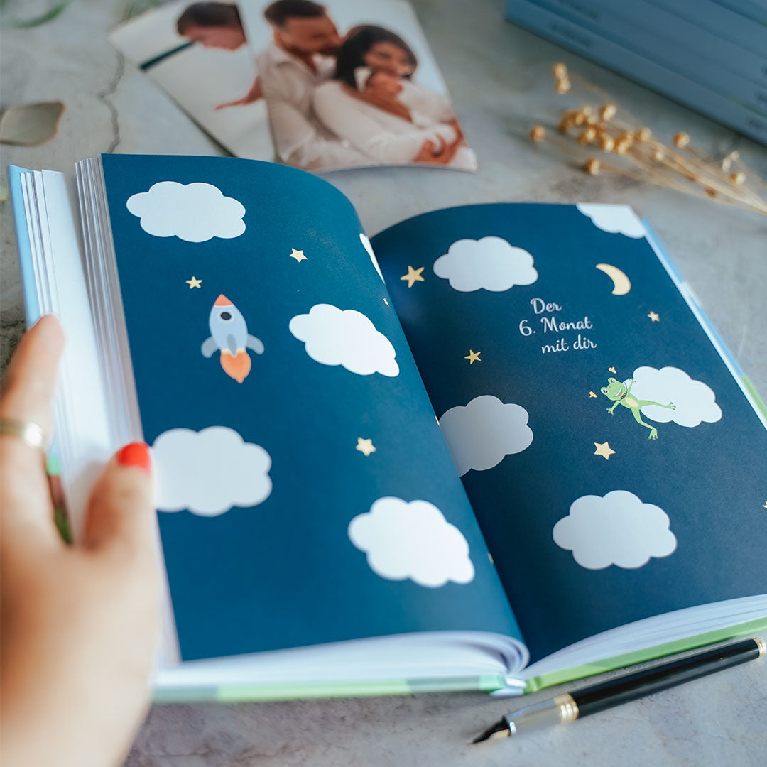 Baby diary: "Your first year"