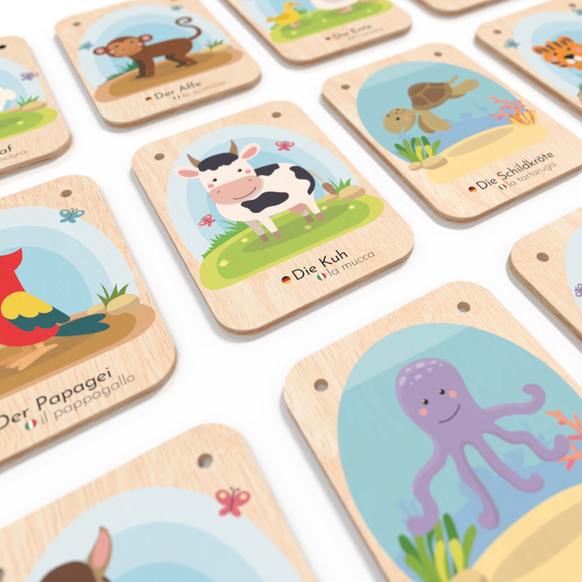 Holzkarten auf dem Boden